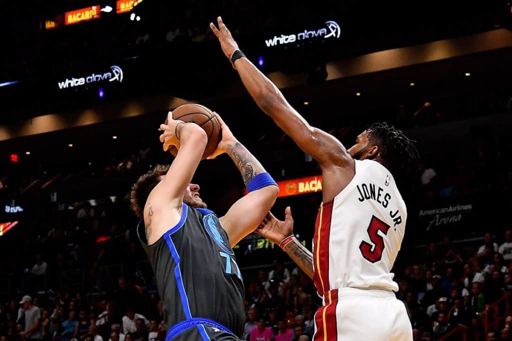 Miami Heat contra Dallas Mavericks