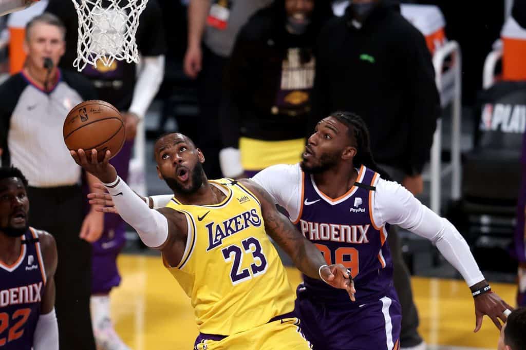 Los Ángeles Lakers contra Phoenix Suns