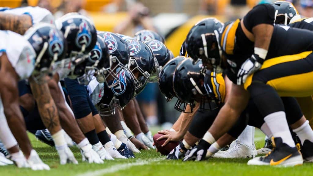 Acereros de Pittsburgh contra Titanes de Tennessee