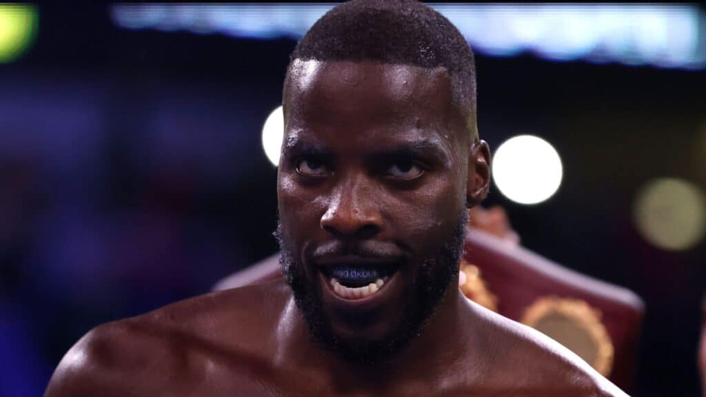 Lawrence Okolie contra David Light