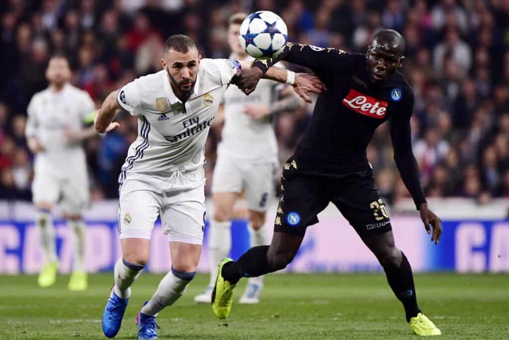 Nápoles contra Real Madrid