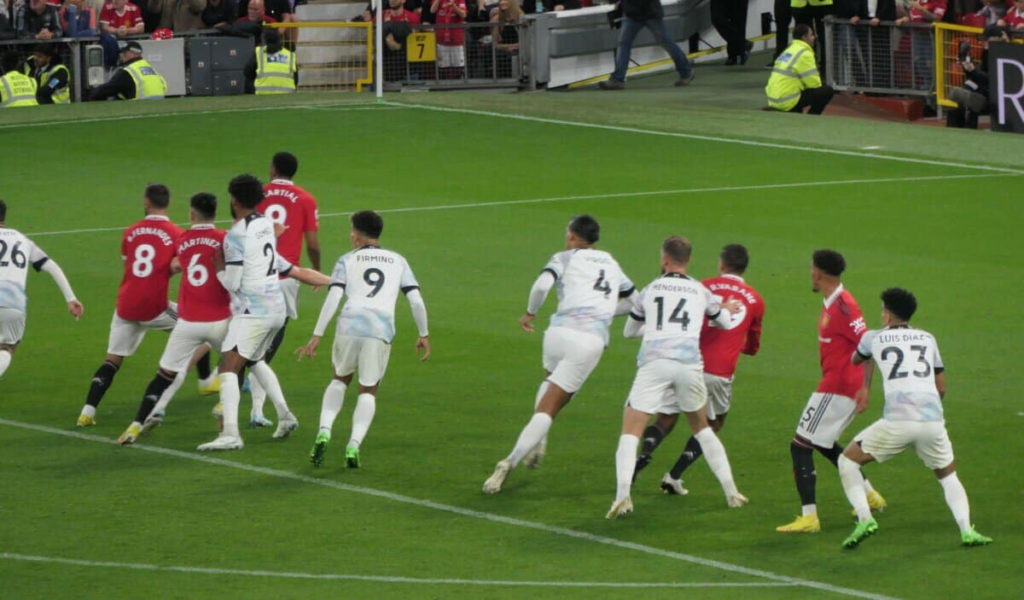 Vista previa y selección gratuita del Manchester United vs.Liverpool 